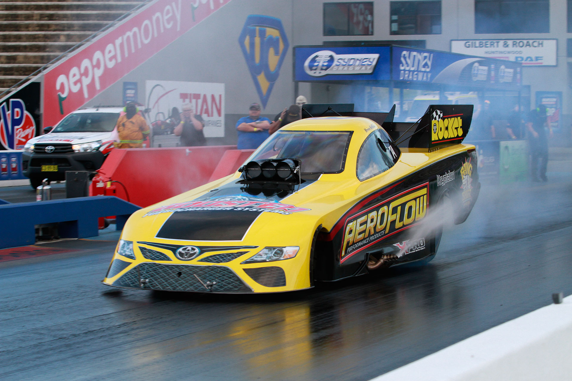 Aeroflow Top Fuel Funny Car to make public debut at Willowbank Raceway,  April 9th - Aeroflow Outlaw Nitro Funny Cars
